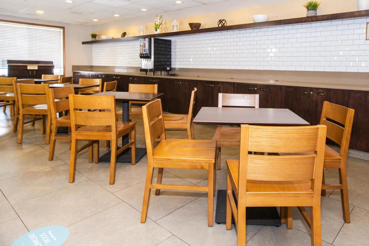Country Inn & Suites By Radisson, Rapid City, Sd Екстериор снимка