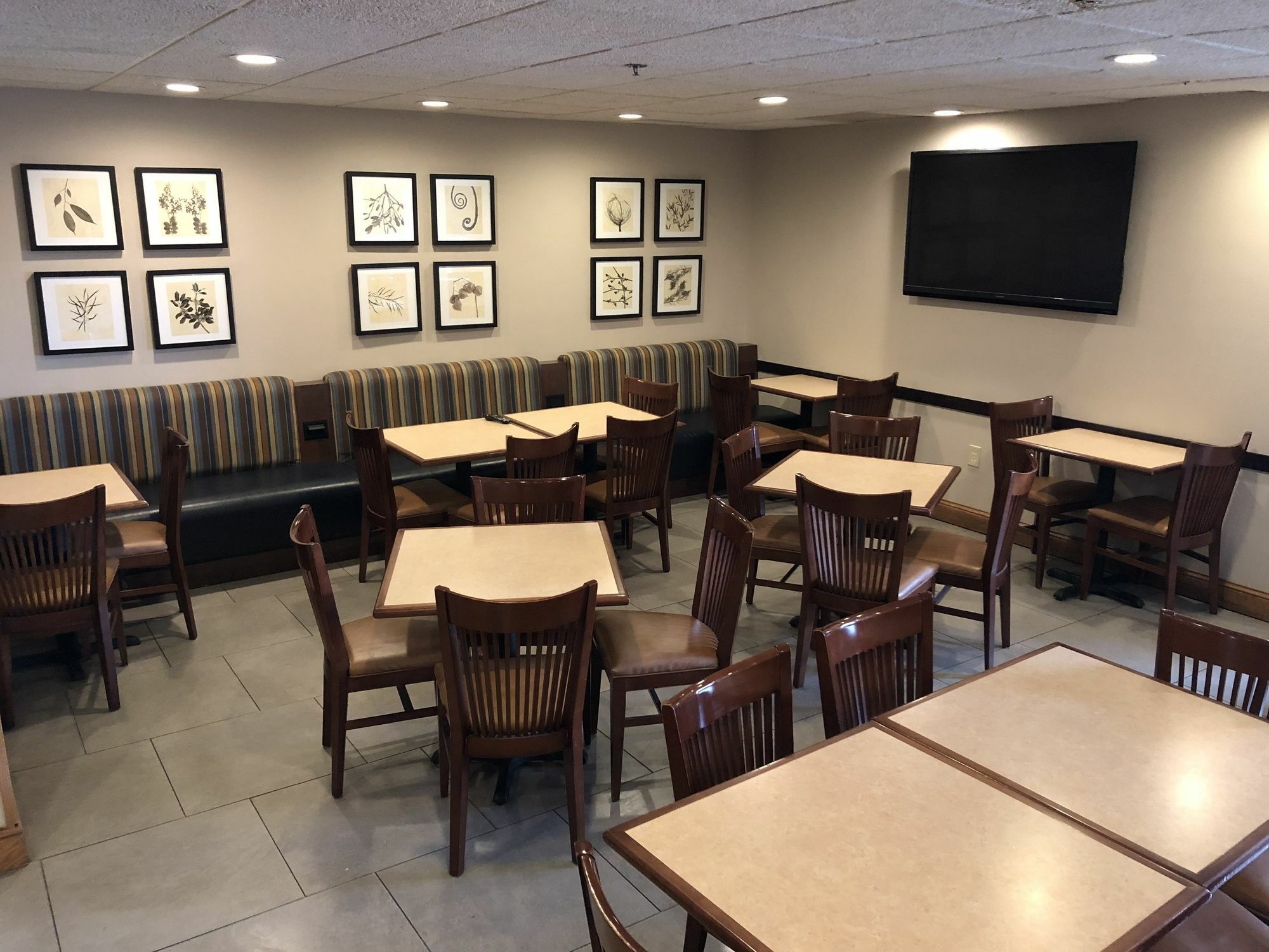 Country Inn & Suites By Radisson, Rapid City, Sd Екстериор снимка